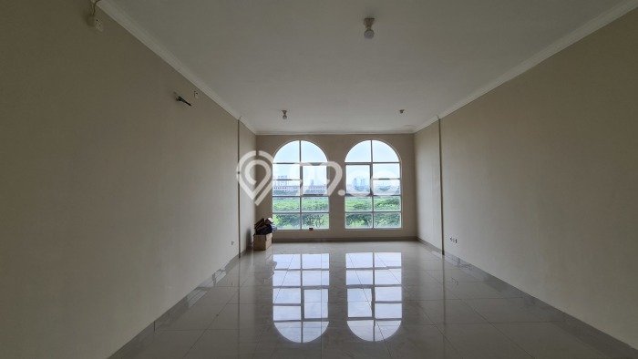 Ruko Disewa di Jakarta Barat dengan LB 237m2 Area Komersial Ramai Ruko Disewa di Jakarta Barat dengan LB 237m2 Area Komersial Ramai