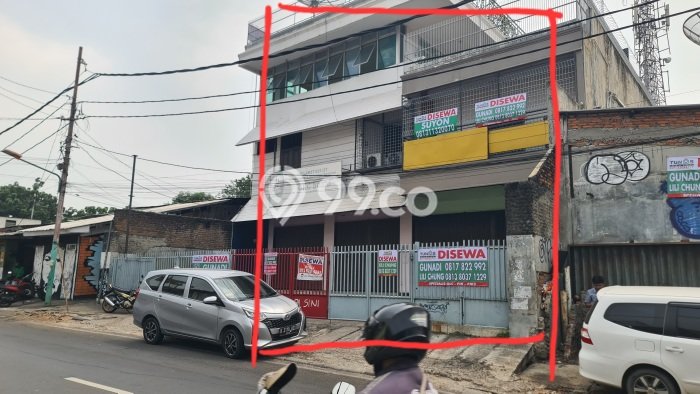 Ruko Area Niaga Kawasan Kebon Jeruk, Luas 550m², Siap Operasi Ruko Area Niaga Kawasan Kebon Jeruk, Luas 550m², Siap Operasi