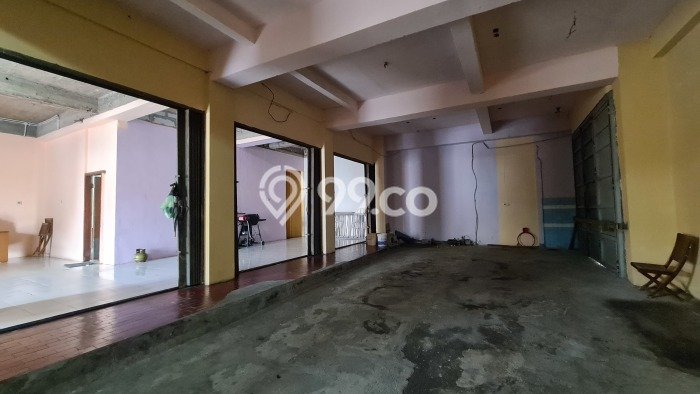 Ruko Area Niaga Kawasan Kebon Jeruk, Luas 550m², Siap Operasi Ruko Area Niaga Kawasan Kebon Jeruk, Luas 550m², Siap Operasi