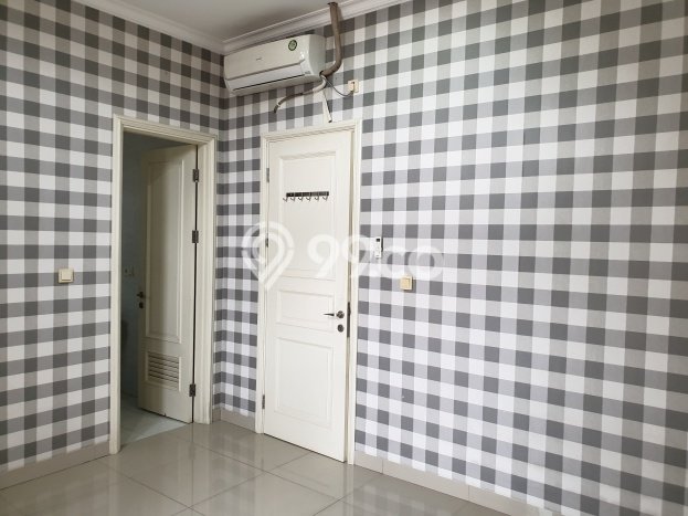 Disewakan! Rumah 3 Kamar Tidur &
3 Kamar Mandi di Green Lake City, Jakarta Barat Disewakan! Rumah 3 Kamar Tidur &
3 Kamar Mandi di Green Lake City, Jakarta Barat