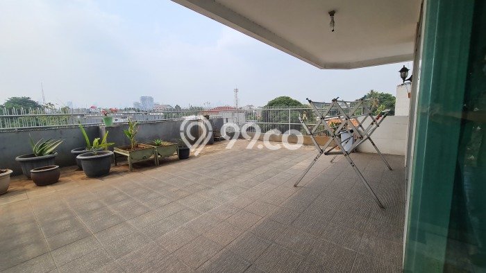 Ruko Area Niaga Kawasan Kebon Jeruk, Luas 550m², Siap Operasi Ruko Area Niaga Kawasan Kebon Jeruk, Luas 550m², Siap Operasi