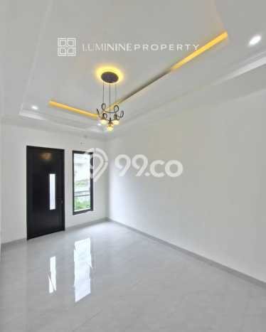 Jual Rumah Eksklusif 3 KT di BSD Kencana Loka, Tangerang Jual Rumah Eksklusif 3 KT di BSD Kencana Loka, Tangerang