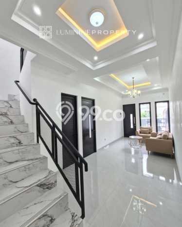 Jual Rumah Eksklusif 3 KT di BSD Kencana Loka, Tangerang Jual Rumah Eksklusif 3 KT di BSD Kencana Loka, Tangerang