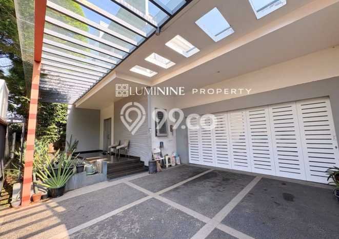 Rumah Luxury Modern Siap Huni di BSD Kencana Loka Tangerang Rumah Luxury Modern Siap Huni di BSD Kencana Loka Tangerang