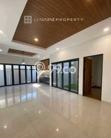 Rumah Elit Modern Tanpa Renovasi di BSD Kencana Loka Tangerang Rumah Elit Modern Tanpa Renovasi di BSD Kencana Loka Tangerang