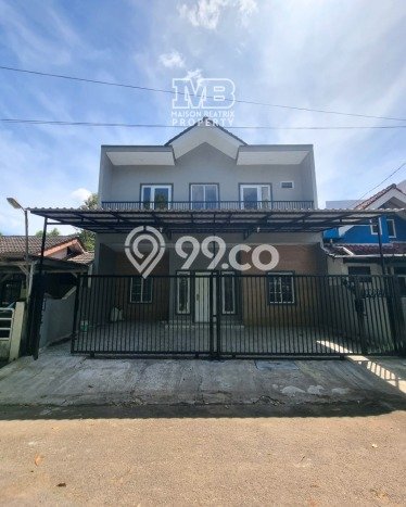 For Sale Hunian Rumah Terawat 4 Kamar di BSD, Tangerang For Sale Hunian Rumah Terawat 4 Kamar di BSD, Tangerang