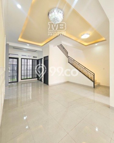 Siap Huni Hunian Elit 5 Kamar di BSD Dekat ke Mana Saja Siap Huni Hunian Elit 5 Kamar di BSD Dekat ke Mana Saja