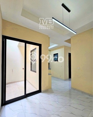 Rumah Modern 3 KT di BSD Tangerang Unfurnished Rumah Modern 3 KT di BSD Tangerang Unfurnished