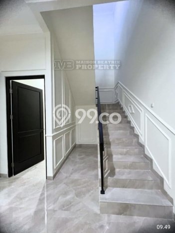 Rumah Luxury Modern Siap Huni di BSD Tangerang Rumah Luxury Modern Siap Huni di BSD Tangerang