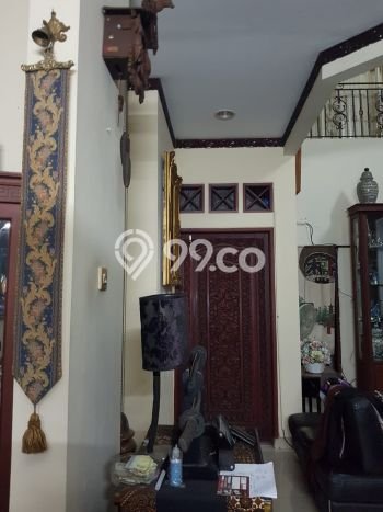 Siap Huni Rumah Mewah 5 Kamar di Kebayoran Baru Dekat ke Mana Saja Siap Huni Rumah Mewah 5 Kamar di Kebayoran Baru Dekat ke Mana Saja