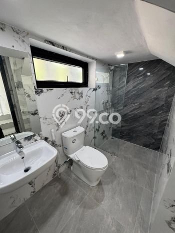 Best Deal Hunian Premium Ideal dan Luas di BSD, Tangerang Selatan Best Deal Hunian Premium Ideal dan Luas di BSD, Tangerang Selatan