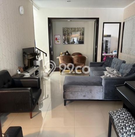 Rumah Elit LB 160m2 Siap Pakai Desain Elegan di Bintaro, Tangerang Selatan Rumah Elit LB 160m2 Siap Pakai Desain Elegan di Bintaro, Tangerang Selatan