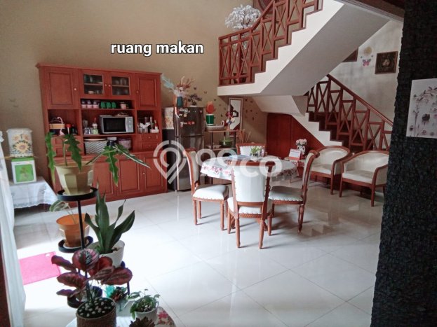 Rumah Eksklusif Dijual LT 209m2 di Ciputat Timur, Tangerang Selatan Rumah Eksklusif Dijual LT 209m2 di Ciputat Timur, Tangerang Selatan