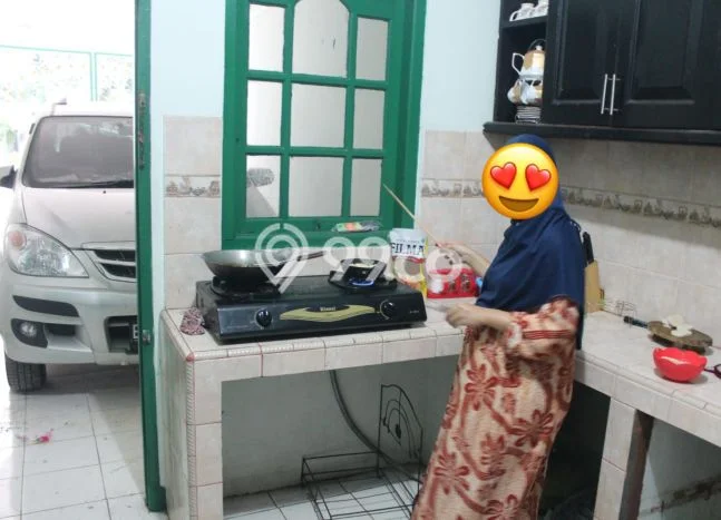 For Sale Rumah 4 Kamar Lokasi Strategis Bagus dan Strategis di Ciputat For Sale Rumah 4 Kamar Lokasi Strategis Bagus dan Strategis di Ciputat