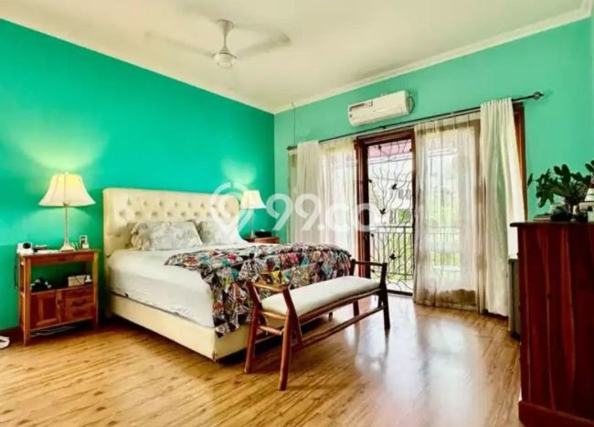 For Sale! Luxury House LT 440m2 Desain Elegan di Lebak Bulus For Sale! Luxury House LT 440m2 Desain Elegan di Lebak Bulus