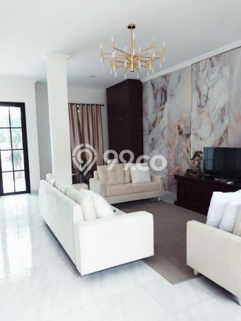 Hunian Elit LB 140m2 Siap Pakai Desain Elegan di Villa Melati Mas, Tangerang Selatan Hunian Elit LB 140m2 Siap Pakai Desain Elegan di Villa Melati Mas, Tangerang Selatan