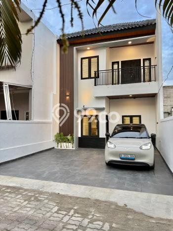 Rumah Modern Cantik 3 KT Siap Huni di Jagakarsa Rumah Modern Cantik 3 KT Siap Huni di Jagakarsa