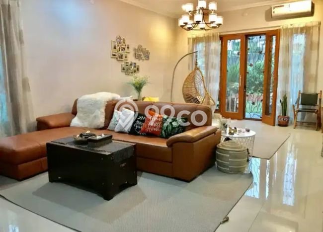 For Sale! Luxury House LT 440m2 Desain Elegan di Lebak Bulus For Sale! Luxury House LT 440m2 Desain Elegan di Lebak Bulus