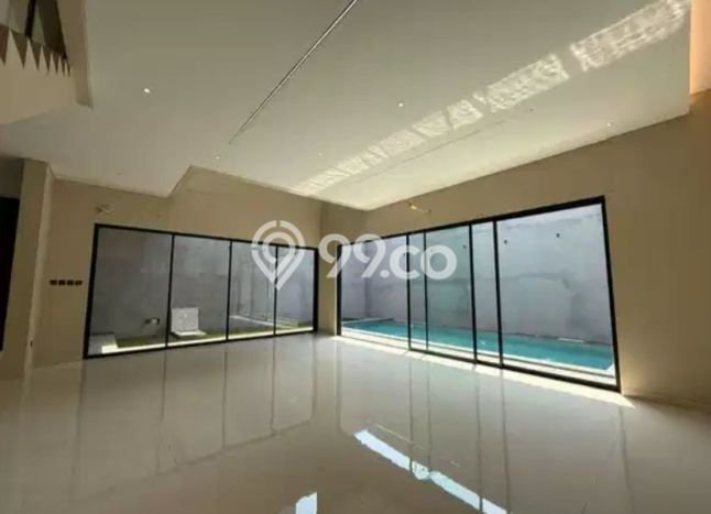 Ready to Use! Luxury House LT 324m2 Desain Elegan di Bintaro Ready to Use! Luxury House LT 324m2 Desain Elegan di Bintaro