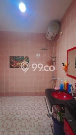 Hunian Cantik Minimalis Lb 120m2 di Serpong Utara, Tangerang Selatan Hunian Cantik Minimalis Lb 120m2 di Serpong Utara, Tangerang Selatan