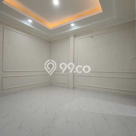 Jual Segera Rumah 3 KT 1 KM di Kawasan Komersial BSD, Tangerang Jual Segera Rumah 3 KT 1 KM di Kawasan Komersial BSD, Tangerang