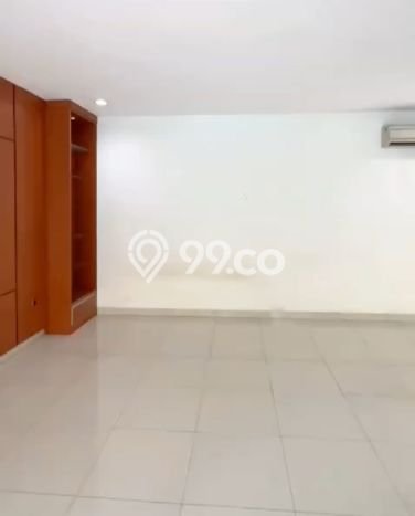 Ready to Use! Luxury House LT 768m2 Desain Modern di Pondok Indah Ready to Use! Luxury House LT 768m2 Desain Modern di Pondok Indah