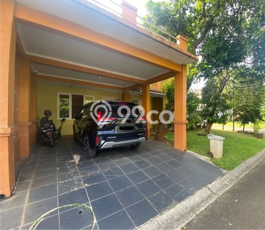 Rumah Mewah Dijual LT 205m2 di BSD, Tangerang Selatan Rumah Mewah Dijual LT 205m2 di BSD, Tangerang Selatan