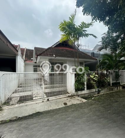 For Sale Rumah Mewah Exclusive di BSD, Tangerang Selatan For Sale Rumah Mewah Exclusive di BSD, Tangerang Selatan