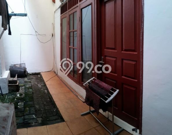 Hunian Elit LB 168m2 Siap Huni Desain Elegan di Bintaro, Tangerang Selatan Hunian Elit LB 168m2 Siap Huni Desain Elegan di Bintaro, Tangerang Selatan