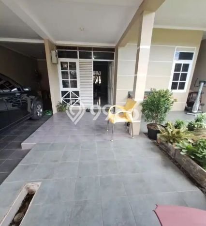 Rumah Strategis BSD Nusaloka, Tangerang, Luas 180m² LB 72m² Rumah Strategis BSD Nusaloka, Tangerang, Luas 180m² LB 72m²