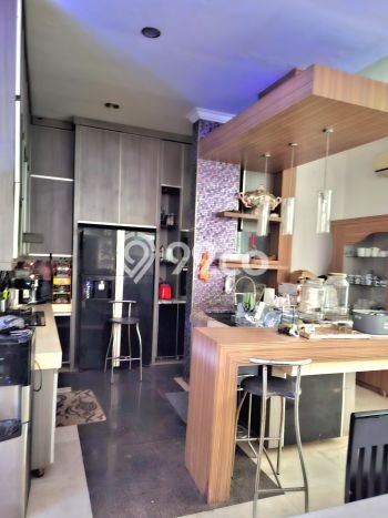 Dijual Rumah Mewah Elegan Dengan View Cantik di Permata Hijau, Jakarta Selatan Dijual Rumah Mewah Elegan Dengan View Cantik di Permata Hijau, Jakarta Selatan
