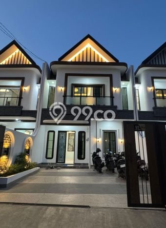 Siap Huni Rumah Mewah 3 Kamar di Jagakarsa Dekat ke Mana Pun Siap Huni Rumah Mewah 3 Kamar di Jagakarsa Dekat ke Mana Pun