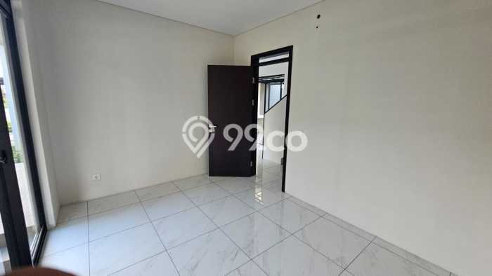 For Sale! Luxury House LT 120m2 Desain Modern di Kota Baru Parahyangan For Sale! Luxury House LT 120m2 Desain Modern di Kota Baru Parahyangan