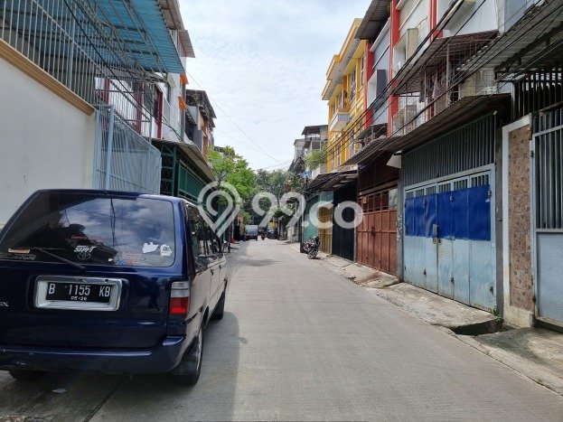 Hunian Super Mewah dengan Akses Paling Strategis di Jelambar, Jakarta Barat Hunian Super Mewah dengan Akses Paling Strategis di Jelambar, Jakarta Barat