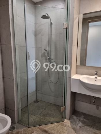 Apartemen Siap Pakai 1 BR dengan Harga Terjangkau di Area Kemayoran, Jakarta Pusat Apartemen Siap Pakai 1 BR dengan Harga Terjangkau di Area Kemayoran, Jakarta Pusat