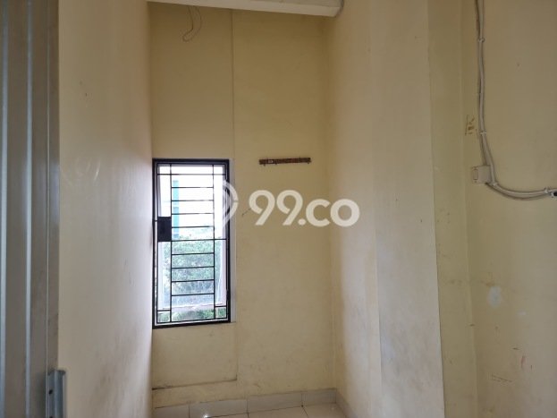 Disewakan Ruko di Kawasan Ramai Taman Surya Luas 180m2 Disewakan Ruko di Kawasan Ramai Taman Surya Luas 180m2