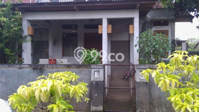 For Sale Rumah 5 Kamar Lokasi Ideal Bagus dan Strategis di Arcamanik For Sale Rumah 5 Kamar Lokasi Ideal Bagus dan Strategis di Arcamanik