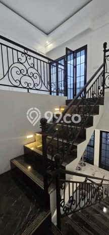 Dijual Rumah Minimalis Bagus Punya 4 KT di Jagakarsa Jakarta Selatan SHM Dijual Rumah Minimalis Bagus Punya 4 KT di Jagakarsa Jakarta Selatan SHM