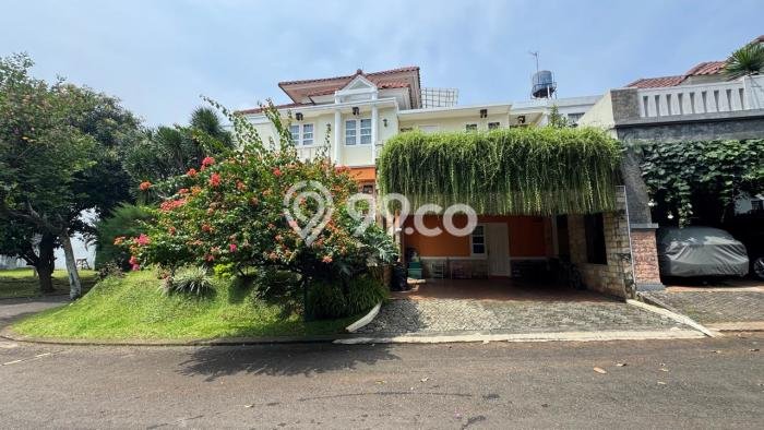 Dijual Rumah Mewah Elegan Dengan View Cantik di Kota Wisata, Bogor Dijual Rumah Mewah Elegan Dengan View Cantik di Kota Wisata, Bogor