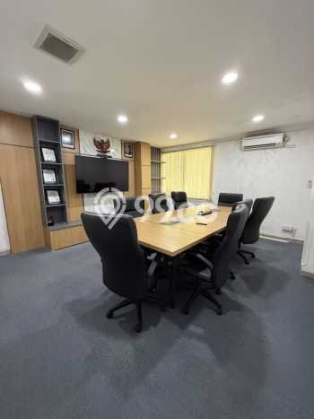 Kantor Dijual Lokasi Stratagis di Kebayoran Baru Jakarta Selatan Cocok untuk Investasi Kantor Dijual Lokasi Stratagis di Kebayoran Baru Jakarta Selatan Cocok untuk Investasi