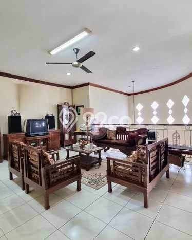 Dijual Rumah Mewah Elegan Dengan View Cantik di Bintaro, Tangerang Selatan Dijual Rumah Mewah Elegan Dengan View Cantik di Bintaro, Tangerang Selatan