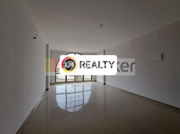 For Rent Ruko Kawasan Premium di Kelapa Gading, Luas 0m², Siap Operasi For Rent Ruko Kawasan Premium di Kelapa Gading, Luas 0m², Siap Operasi