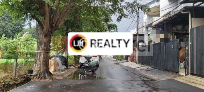Rumah 5 Kamar Akses Transportasi Umum di Kelapa Gading, Jakarta Utara Rumah 5 Kamar Akses Transportasi Umum di Kelapa Gading, Jakarta Utara