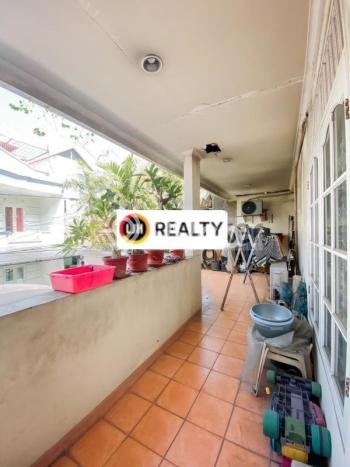Rumah Idaman Modern! Rumah 2 Lantai di Kelapa Gading, Jakarta Utara, LT 128m² Bangunan 188m² Rumah Idaman Modern! Rumah 2 Lantai di Kelapa Gading, Jakarta Utara, LT 128m² Bangunan 188m²