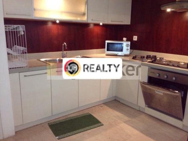 Hunian Apartemen Eksklusif untuk Dijual di Jakarta Selatan dengan 3 BR & 0 Kamar Mandi Hunian Apartemen Eksklusif untuk Dijual di Jakarta Selatan dengan 3 BR & 0 Kamar Mandi