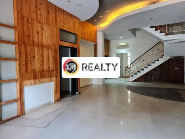 Hunian Mewah Dijual LT 176m2 di Pekanbaru Kota, Pekanbaru Hunian Mewah Dijual LT 176m2 di Pekanbaru Kota, Pekanbaru