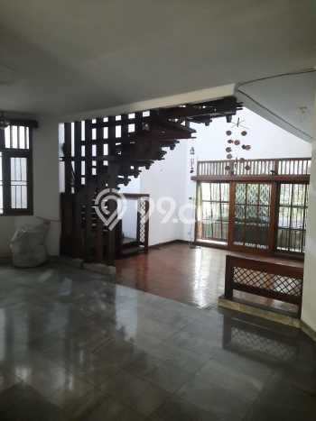 Disewakan! Rumah 4 Kamar Tidur &
4 Kamar Mandi di Kembangan Selatan, Jakarta Barat Disewakan! Rumah 4 Kamar Tidur &
4 Kamar Mandi di Kembangan Selatan, Jakarta Barat
