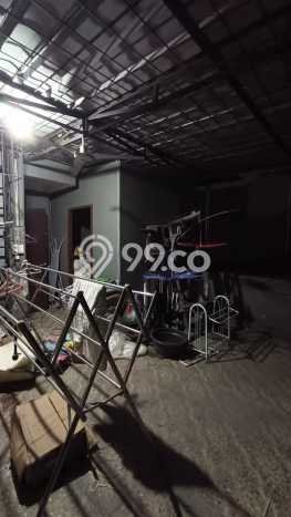 Rumah Luas Asri 4 KT Siap Pakai di Pegadungan Jakarta Barat Rumah Luas Asri 4 KT Siap Pakai di Pegadungan Jakarta Barat