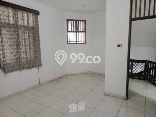 Disewakan! Rumah 4 Kamar Tidur &
4 Kamar Mandi di Kembangan Selatan, Jakarta Barat Disewakan! Rumah 4 Kamar Tidur &
4 Kamar Mandi di Kembangan Selatan, Jakarta Barat