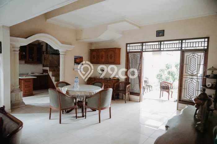 Rumah Mewah Akses Mudah di Tangerang Selatan Unfurnished Rumah Mewah Akses Mudah di Tangerang Selatan Unfurnished